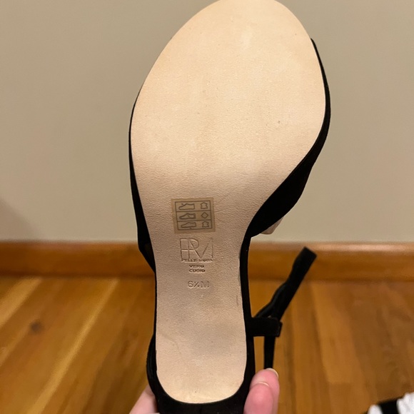 Pelle Moda  Suede Leather Sandals - Picture 9 of 9